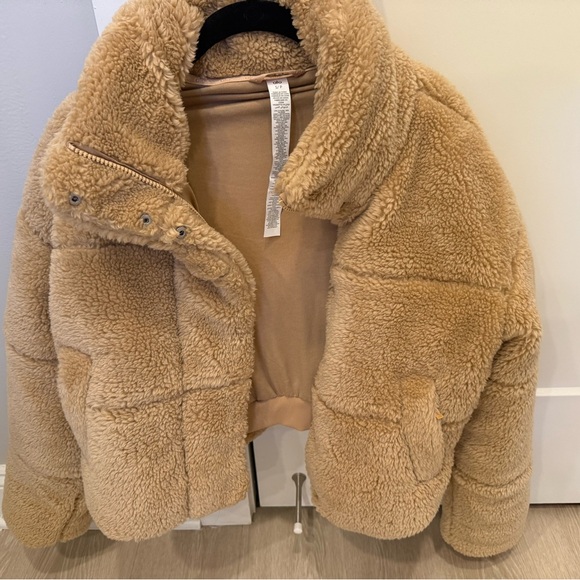 NWOT ALO  Tan Sherpa Jacket - Picture 11 of 11